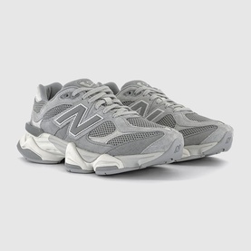 9060 Trainers