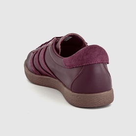 Tobacco Trainers