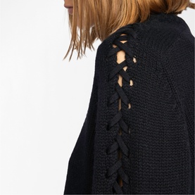 Malty Tie Sweater