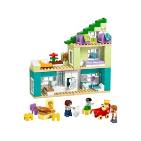 Duplo&reg; 3 in 1 Modern Family House With Figures