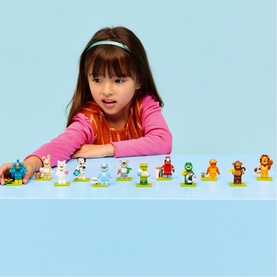 Minifigures Animal Series 28 Assorted Mystery Box