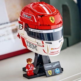 Editions: Scuderia Ferrari HP Charles Leclerc Helmet
