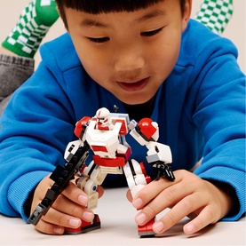 LEGO&reg; Star Wars&trade; Clone Shock Trooper&trade; Mech Set