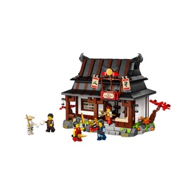 Ninijago&reg; Four Weapons Blacksmith 15th Anniversary Set