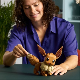 Pok&eacute;mon&trade; Eevee Model Adult Building Kit