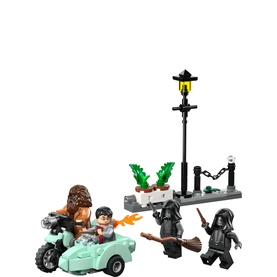 LEGO&reg; Harry Potter&trade; Hagrid&trade; & Harry's Privet Drive Escape