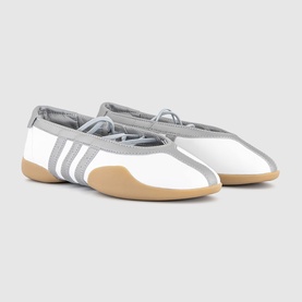 Taekwondo Mei Ballet Flats