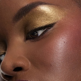 The Adventurous Eyeshadow Holiday Palette