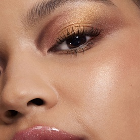 The Adventurous Eyeshadow Holiday Palette