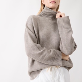 Boyfriend Cashmere Turtleneck