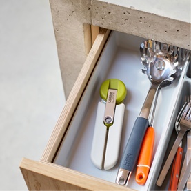 GoRound&trade; Easy-Open Can Opener