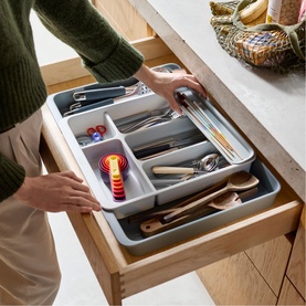 DrawerStore&trade; Expanding Cutlery Organiser