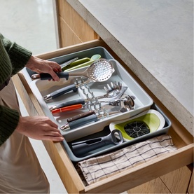 DrawerStore&trade; Expanding Utensil & Gadget Organiser