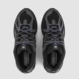 1906 Trainers