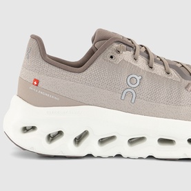 Cloudtilt Lace-Up Trainers