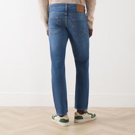 502&trade; Tapered Jeans