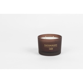 Seancha&iacute; Ember Classic Candle