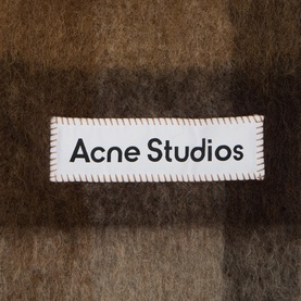 Valley Logo Check Scarf