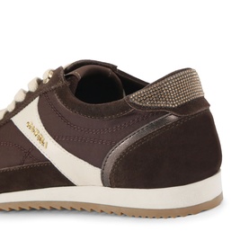 Costa Trainers