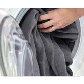 Hygge Days Faux Fur Intelliheat Throw