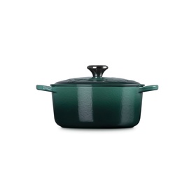 Wicked Collection Elphaba Embossed Round Casserole