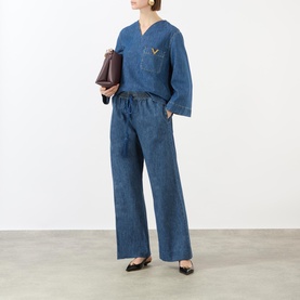 V Logo Wide Leg Jeans