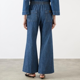 V Logo Wide Leg Jeans