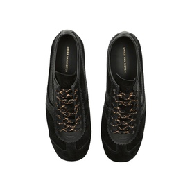 Dustin Trainers