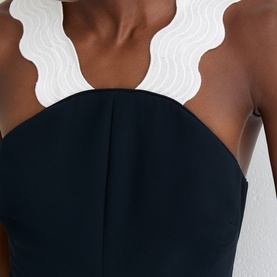 Dillon Contrast Wave-Trim Fitted Dress