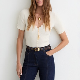 Marcy Ribbed Scallop Trim Top