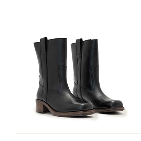 Terri Boots