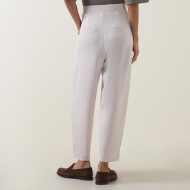 Pannie Ankle Length Barrel Trousers