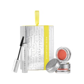 The Effortless Glow Makeup Gift Set