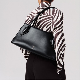Venus Medium Shoulder Bag