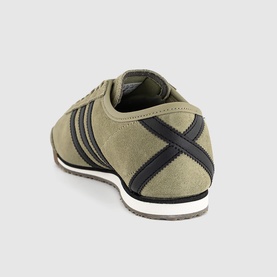 Italia 70s Trainers