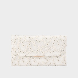 Spirit Daisy Clutch