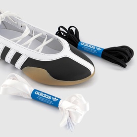 Taekwondo Mei Ballet Flats