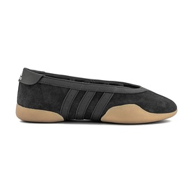 Taekwondo Mei Ballet Flats