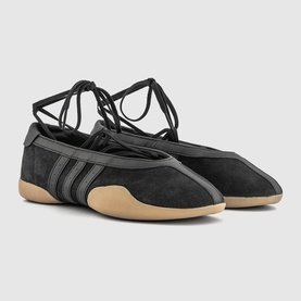 Taekwondo Mei Ballet Flats