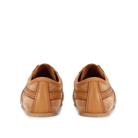 Dustin Trainers