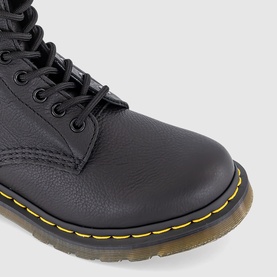 8 Eyelet Lace-Up Boots