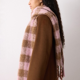 Check Fringed Scarf