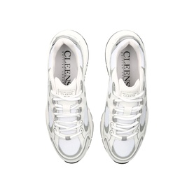 Pulse Runner Trainers
