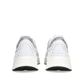 Pulse Runner Trainers