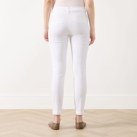 Soffys Slim-Leg Cropped Trousers