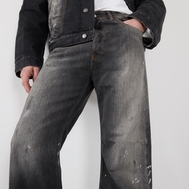 2021M Paint Splatter Mid-Rise Wide Leg Jeans