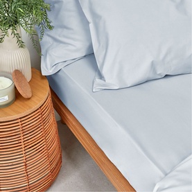 200 Thread Count Fitted Sheet Blue
