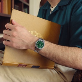 MTP-1302PD-3AVEF Watch
