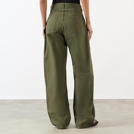 Twisted Workwear Barrel Leg Jeans