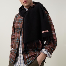 Canada Logo Fringed Scarf